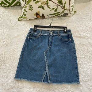 NWOT! LOFT Frayed Edge Denim Mini Skirt